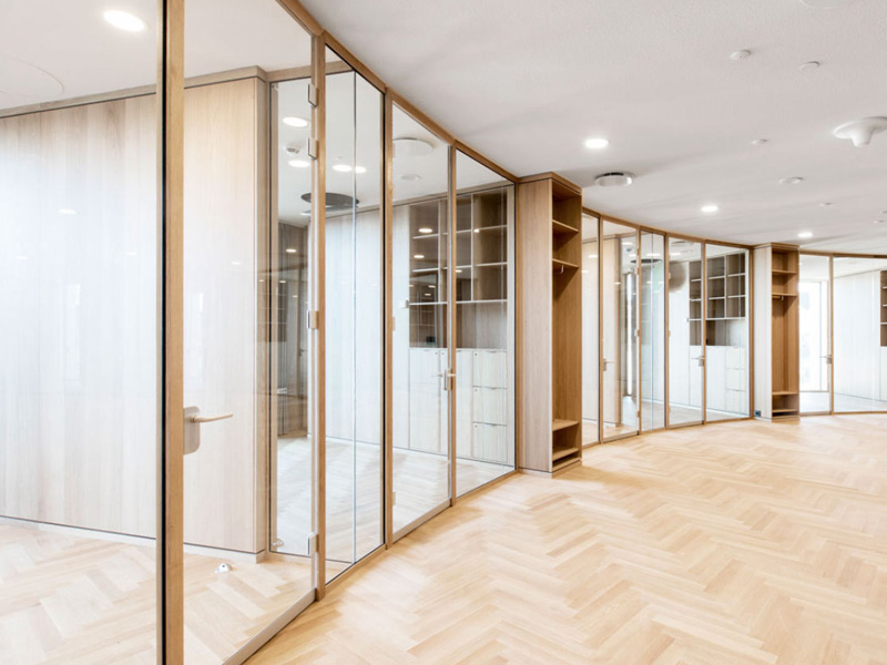 Curved Glass Partitions